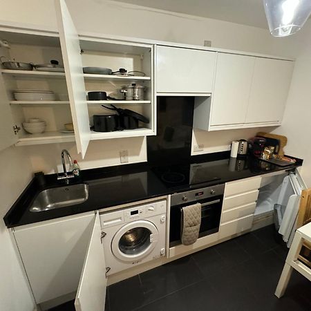 לונדון Cosmopolitan Comfort Private Bedrooms In Euston 106 מראה חיצוני תמונה