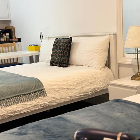 לונדון Cosmopolitan Comfort Private Bedrooms In Euston 106 מראה חיצוני תמונה